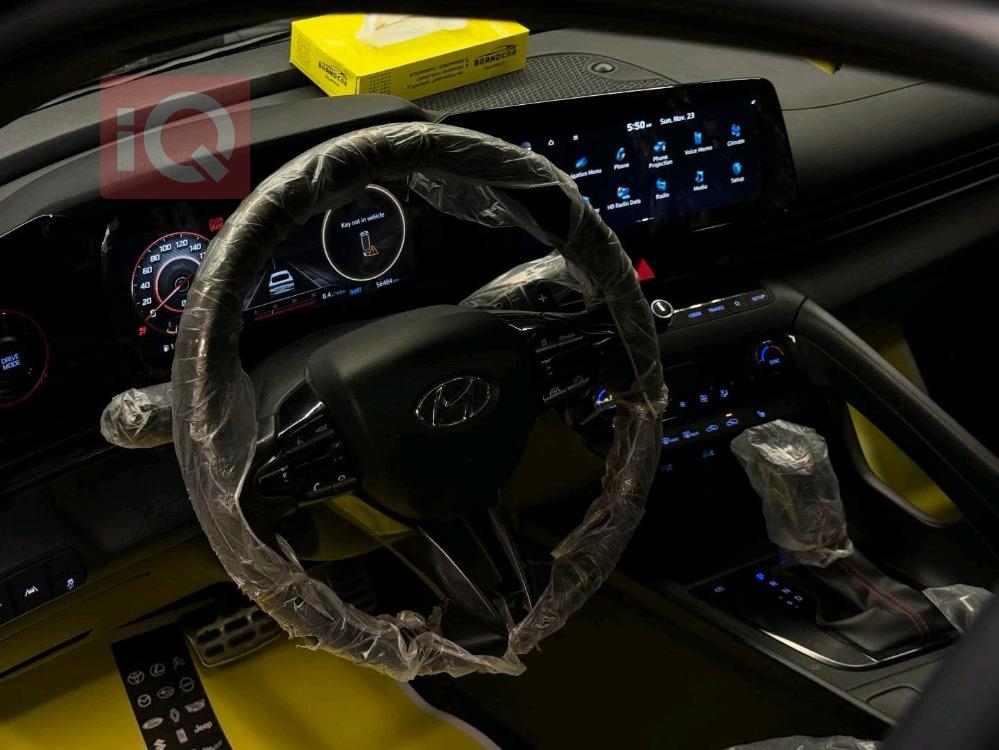 هیوندای ئەلەنترا